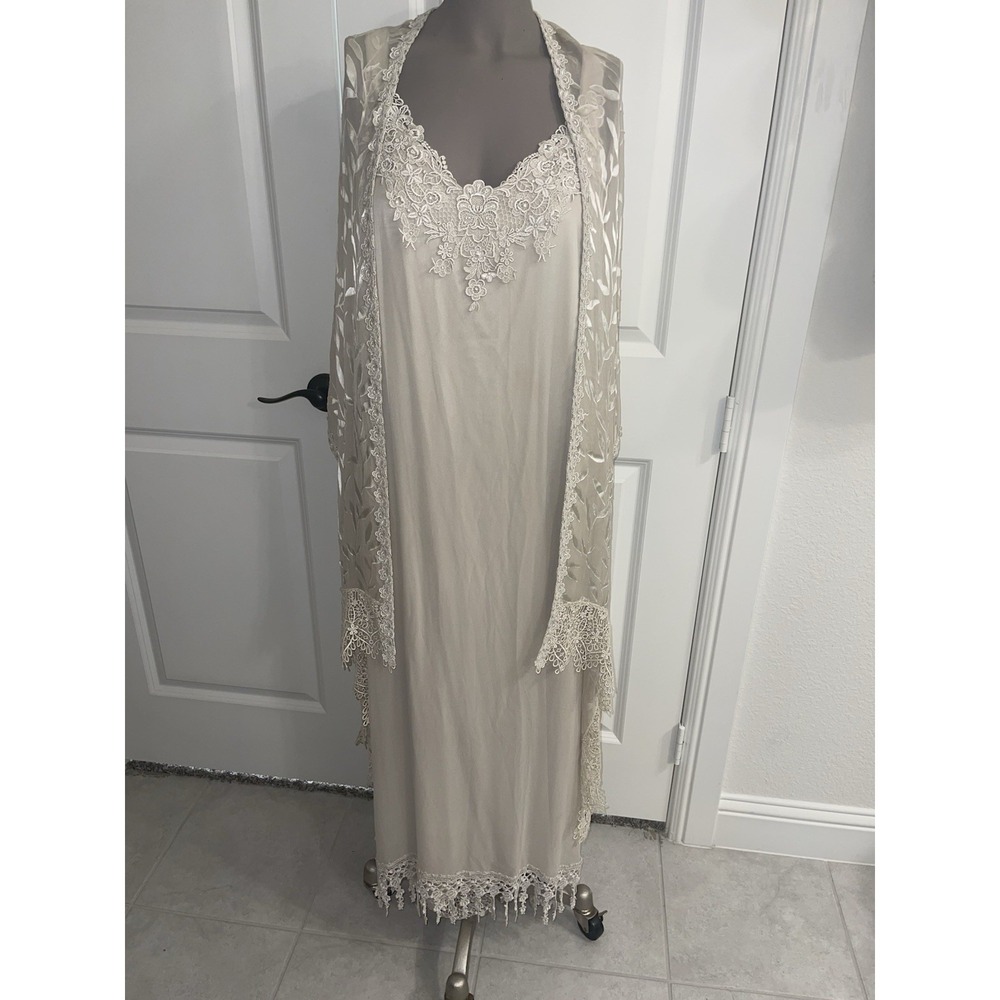 Vintage Martin Mccrea Wedding Dress Gown Boho Size Large With Lace Detail Shawl